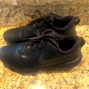 Nike Rohse golf shoes men’s sz 9